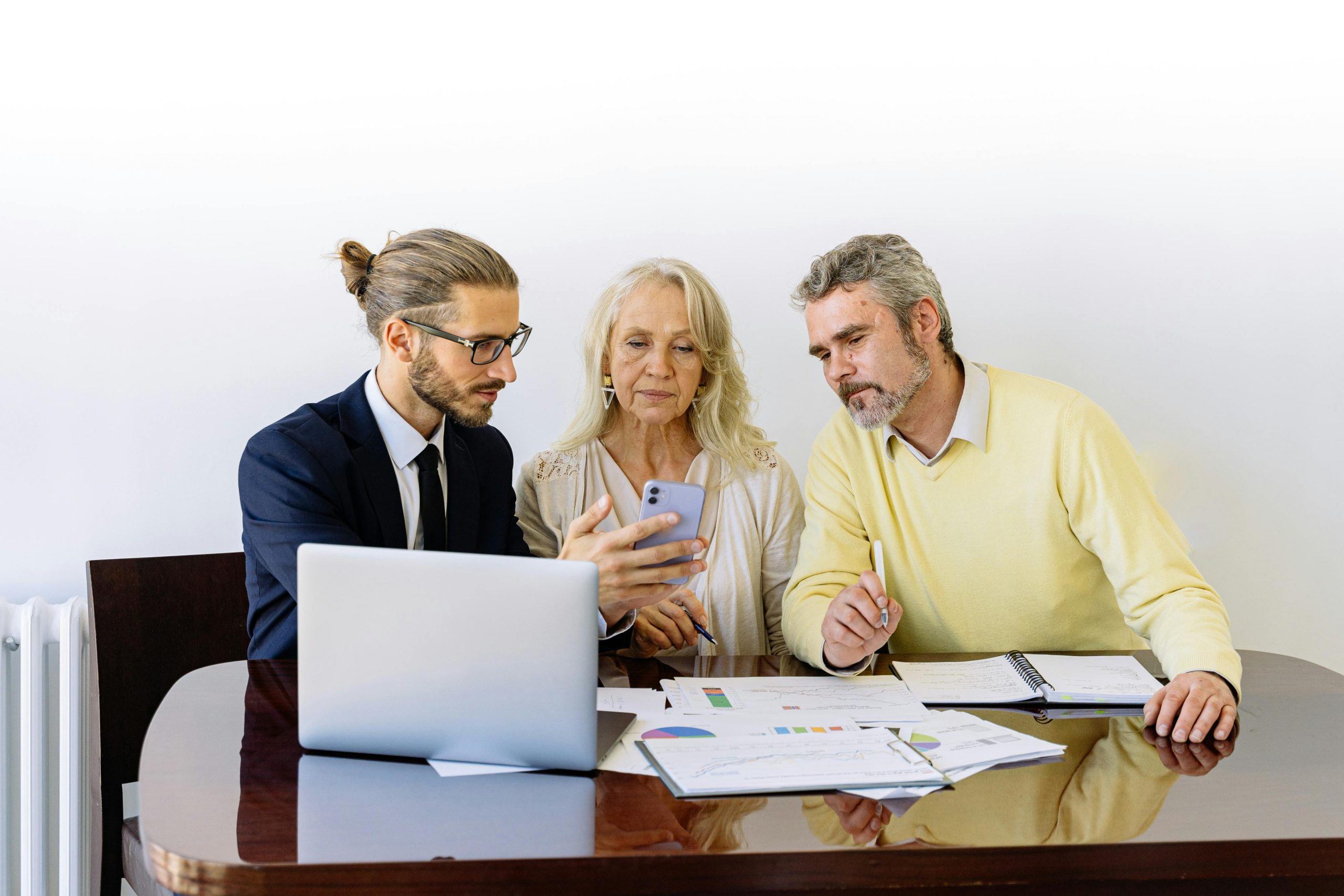What Is Informational Interviewing and How Do I Do It?